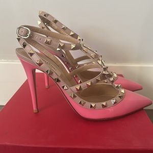 Valentino Pink Patent Rockstud Pumps